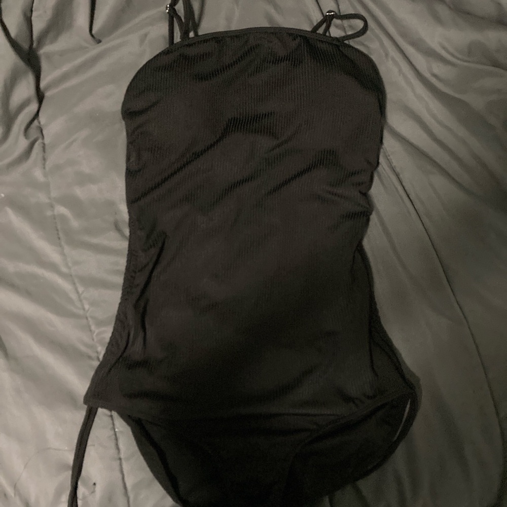 black one piece swimsuit